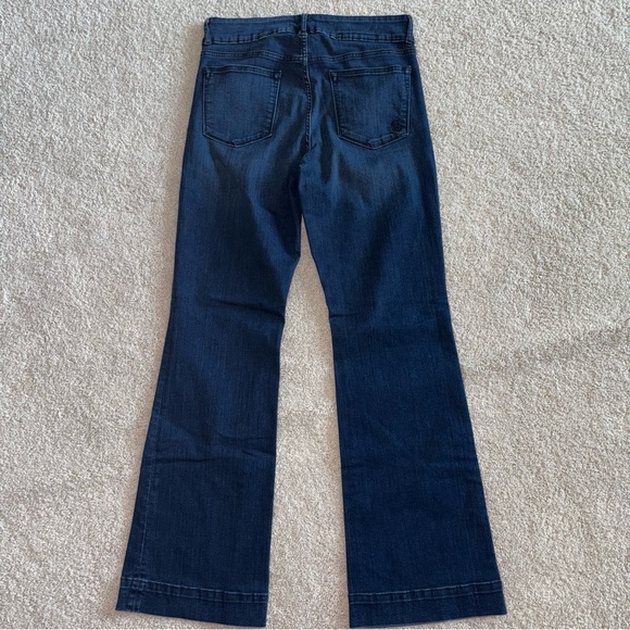 CJ by Cookie Johnson Women's 31x34 Foundation Flare Leg Med-Dark Wash Mid Rise - Picture 4 of 8